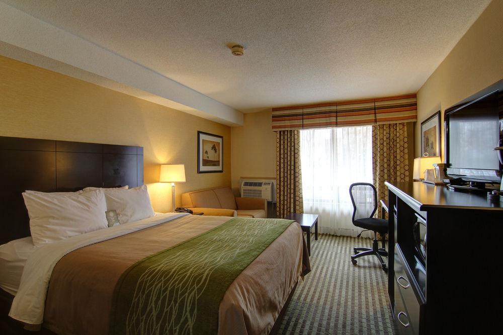 Comfort Inn Chatham-Kent Exteriör bild