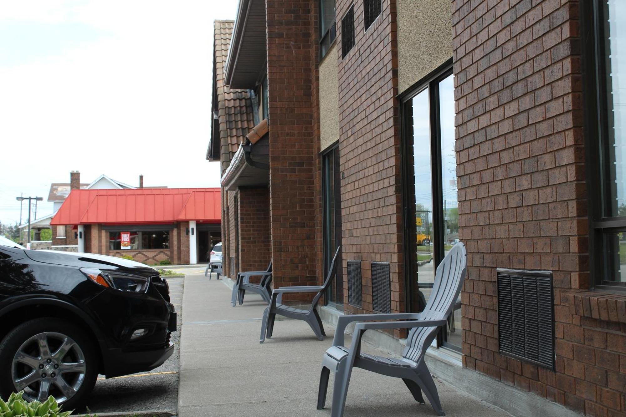 Comfort Inn Chatham-Kent Exteriör bild