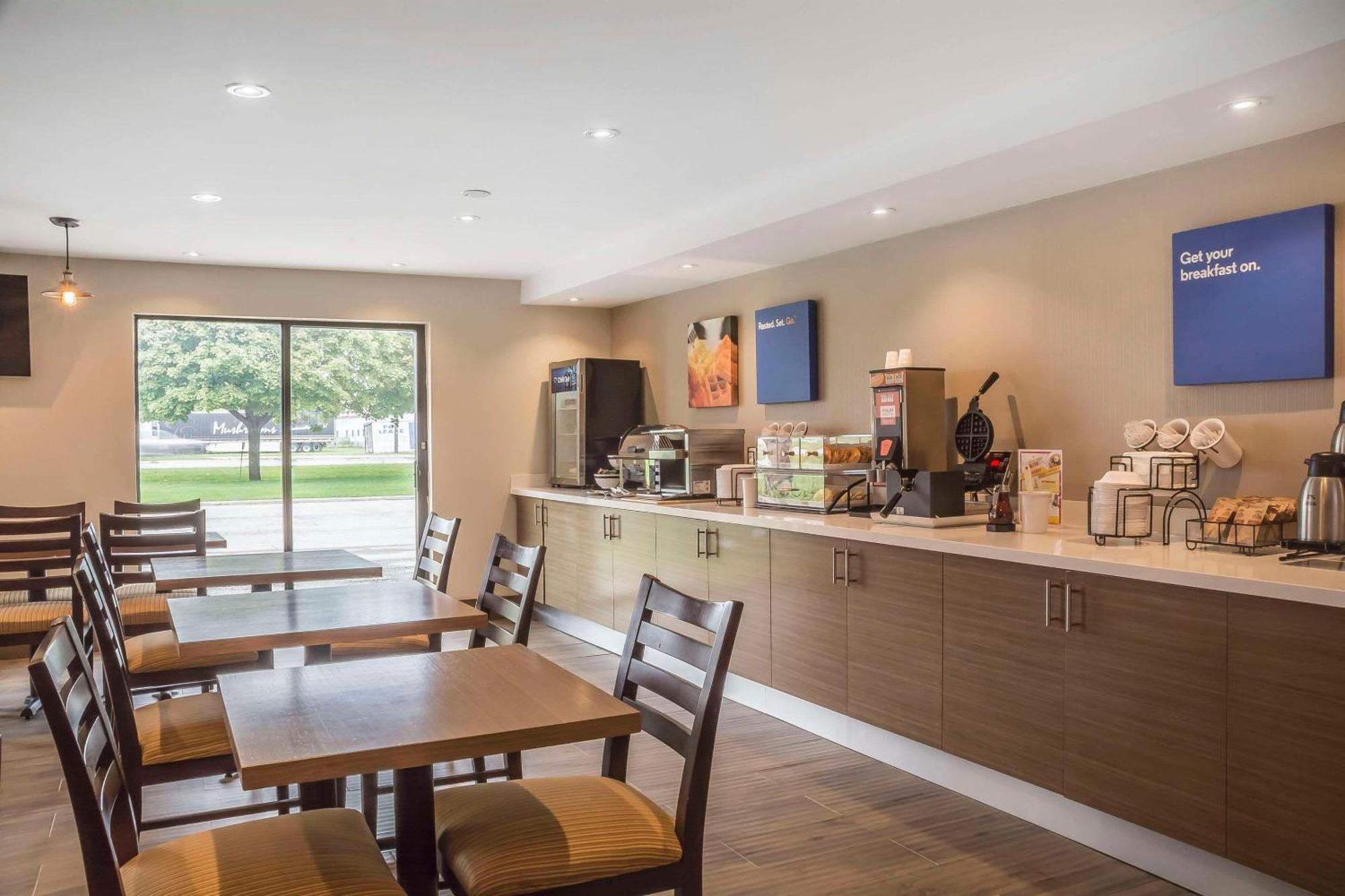 Comfort Inn Chatham-Kent Exteriör bild