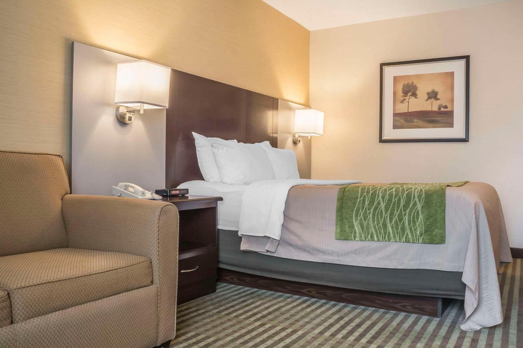 Comfort Inn Chatham-Kent Exteriör bild