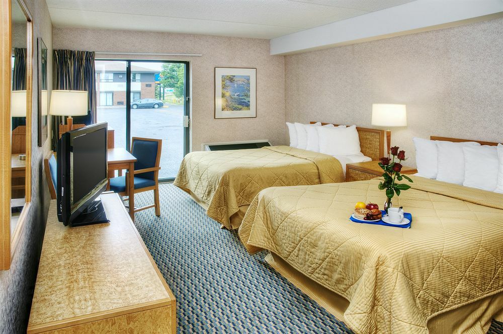 Comfort Inn Chatham-Kent Exteriör bild